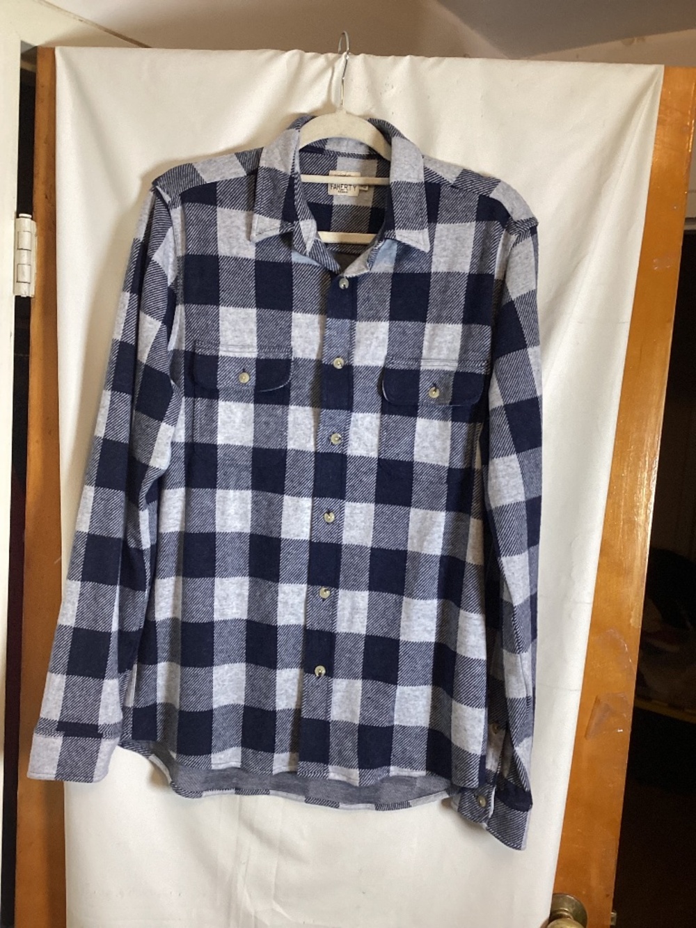 FAHERTY plaid dress shirt SZ M # casual # lumberjack # farm worker western